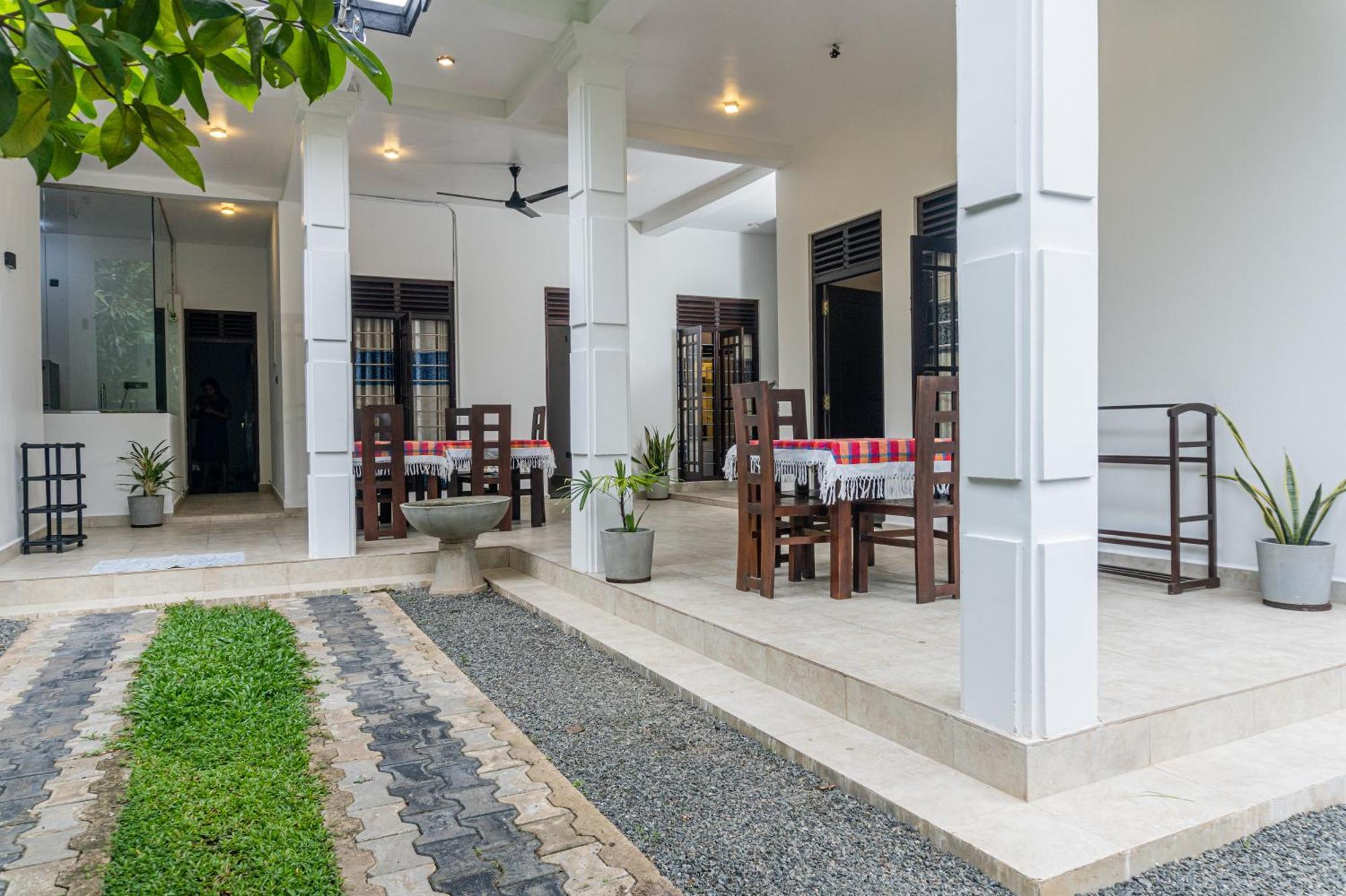 Blue Heaven Villa 아항가마 외부 사진